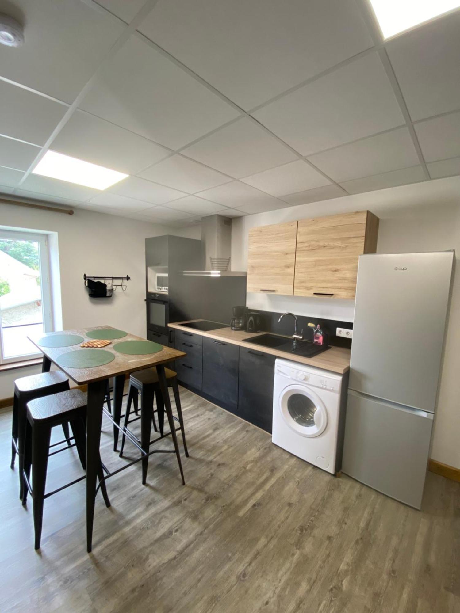 Les Pichies, T2 Gloria, Centre Ville Digoin Eksteriør bilde